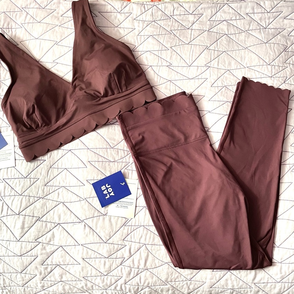 JoyLab Scalloped Sports Bra and Leggings Set